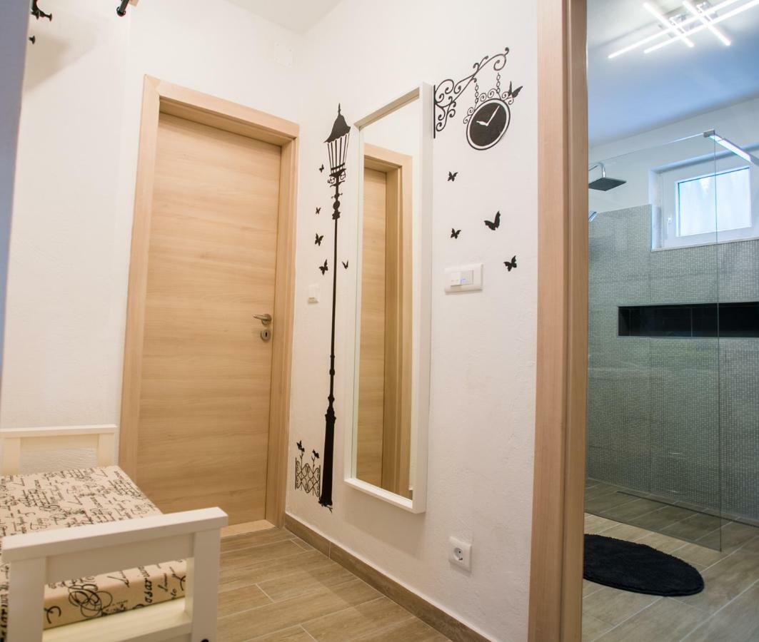 Cozy Coastal Gama Apartament
